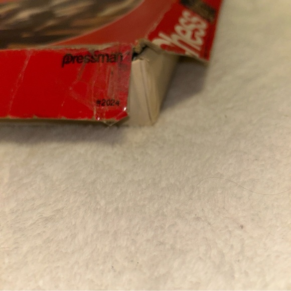 Vintage 1982 Pressman Red Box Chess Complete Set Board Game - Picture 7 of 9